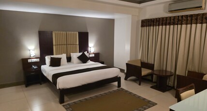 Hotel Nayana Room Type - Suite Room