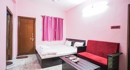 Royal Palace Room Type - STANDARD FAMILY 6BED