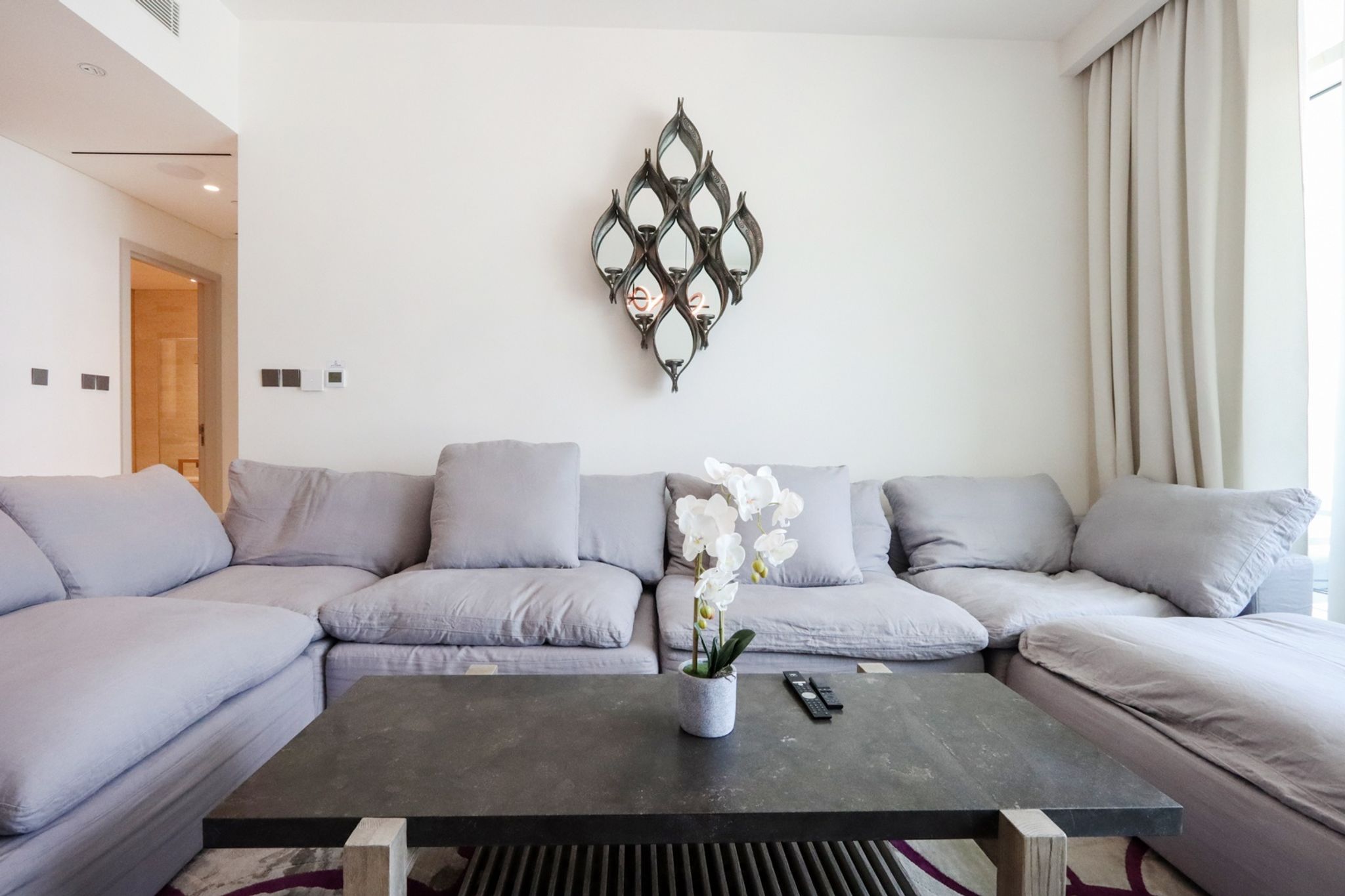 ELIVAAS Curated Chic 1BR | Beachfront and Marina Views - Tap to explore photos