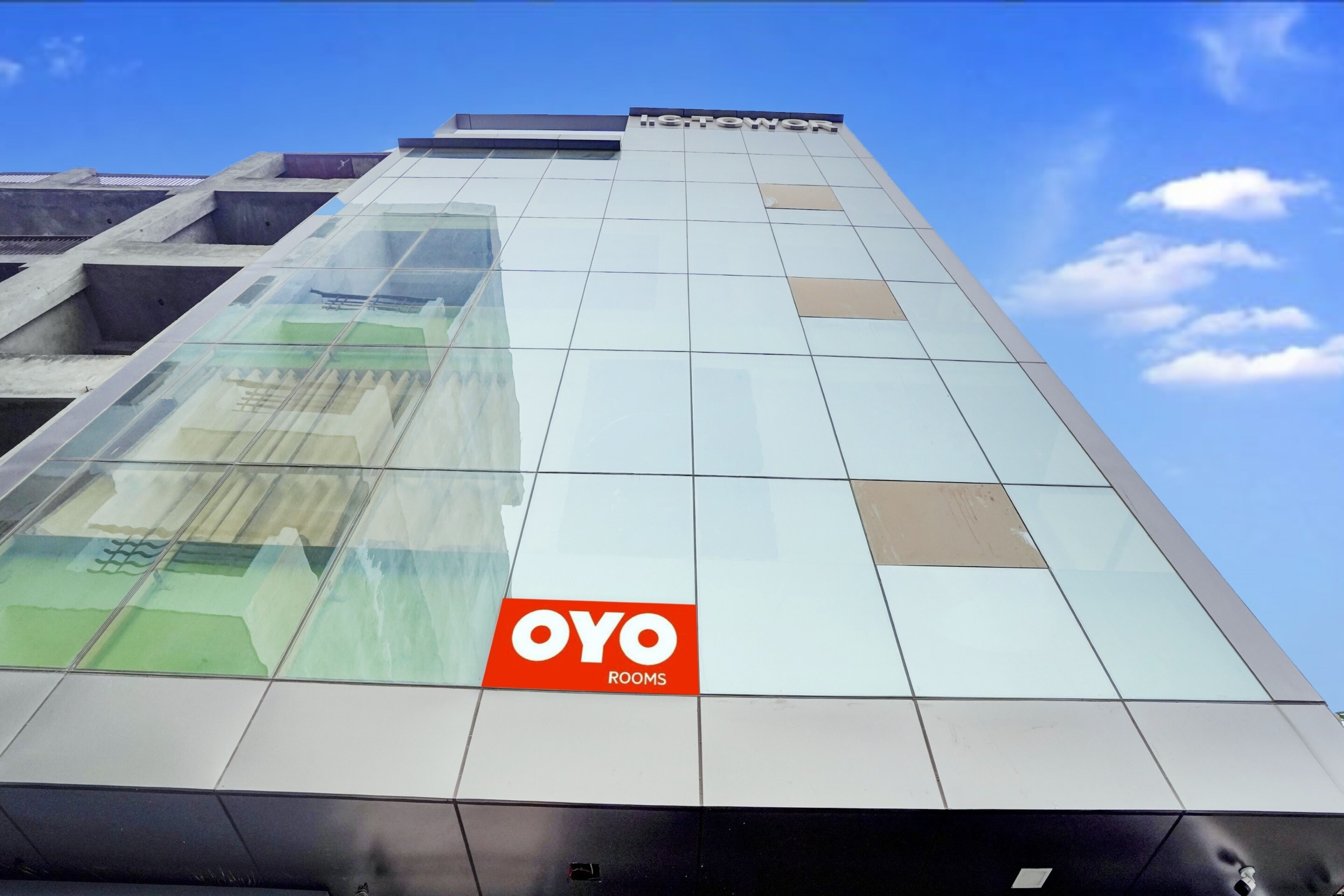 Hotel O IC Tower - Tap to explore photos