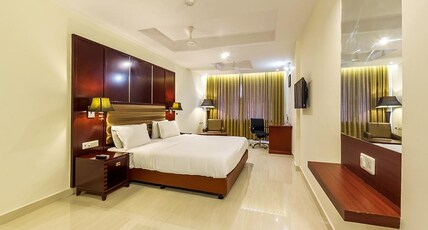 HOTEL GOPURA Room Type - Premium Room