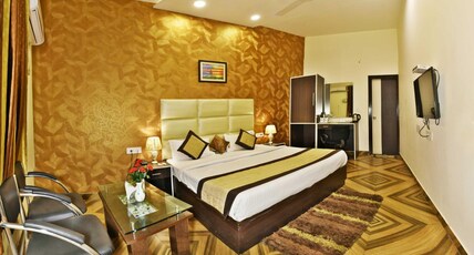 Hotel Amritsar Inn Room Type - Premium Room