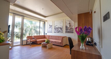 Manish Aura Grand Room Type - Suite Room