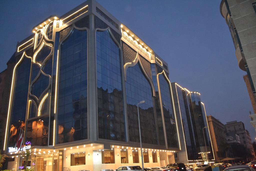 Taleen Al Hamra'a Hotel - Tap to explore photos