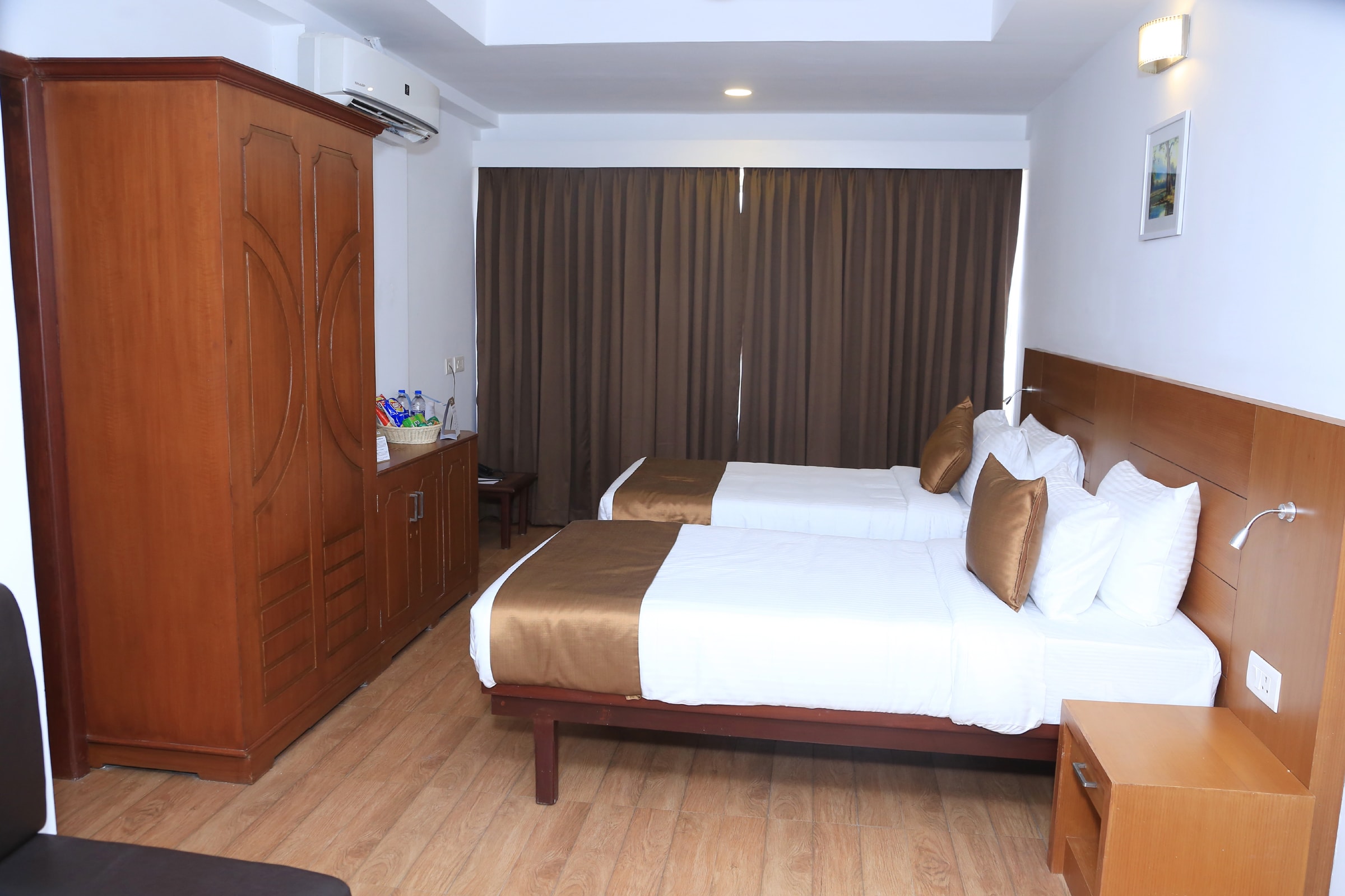 Hotel Panchavady - Tap to explore photos