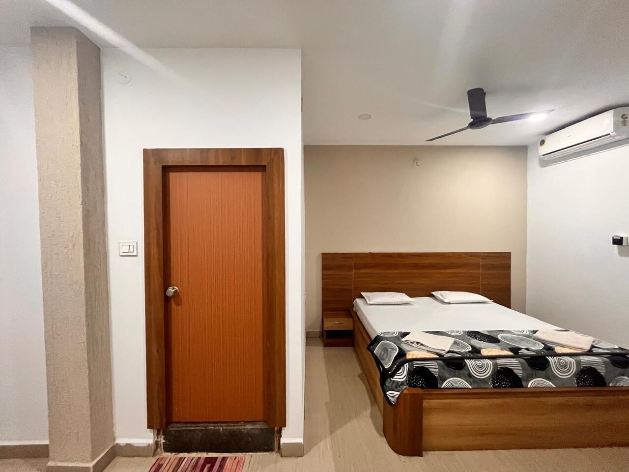 ATHASHREE INN - Tap to explore photos