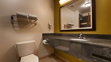 Best Western Douglas Inn & Suites - Tap to explore photos