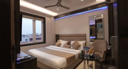 HOTEL APPLE INN Room Type - Superior Double Room