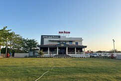 Blue Ocean Mnj Resort