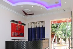 Hotel Shine
