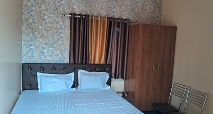 WB40 GUEST HOUSE Room Type - DELUXE QUEEN ROOM