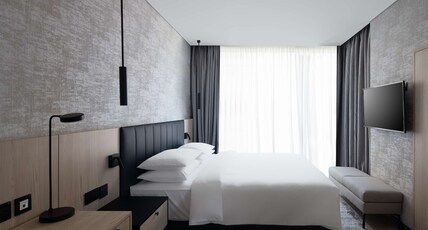 Park Inn by Radisson Hotel & Apartments Kuwait Room Type - One Bedroom Suite