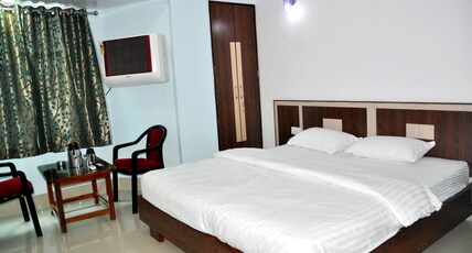 Hotel Central Avenue Room Type - Executive AC Room