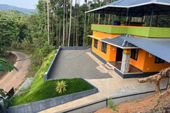 Orange Homestay