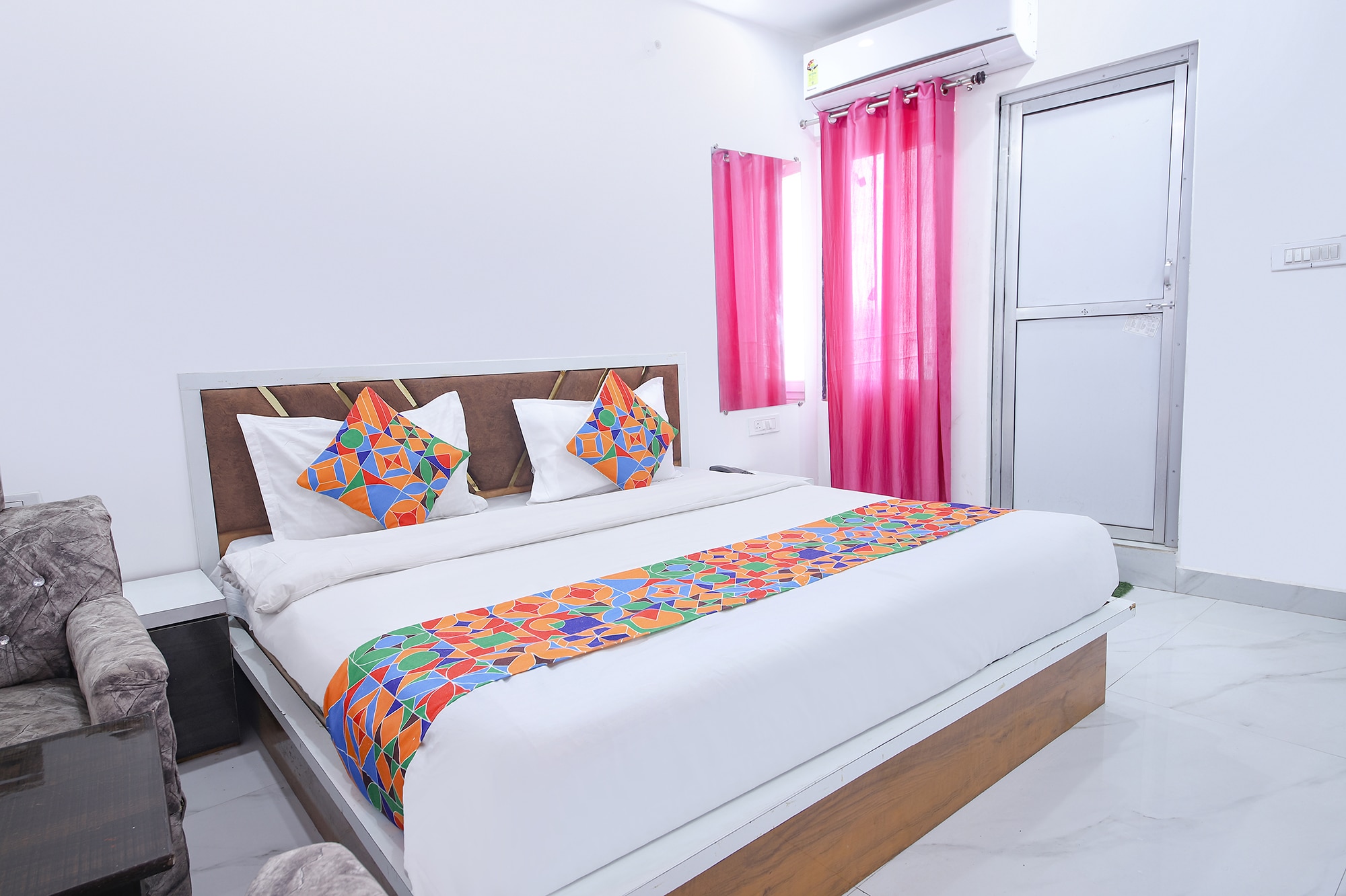 FabHotel Dev Ganga Retreat - Tap to explore photos