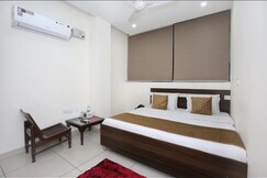 Hotel Noor Plaza