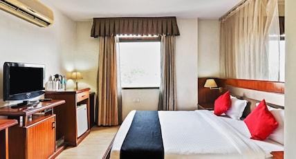Hotel Royal Empire Room Type - Executive Suite Room Hotel Royal Empire Room Type - Executive Suite Room