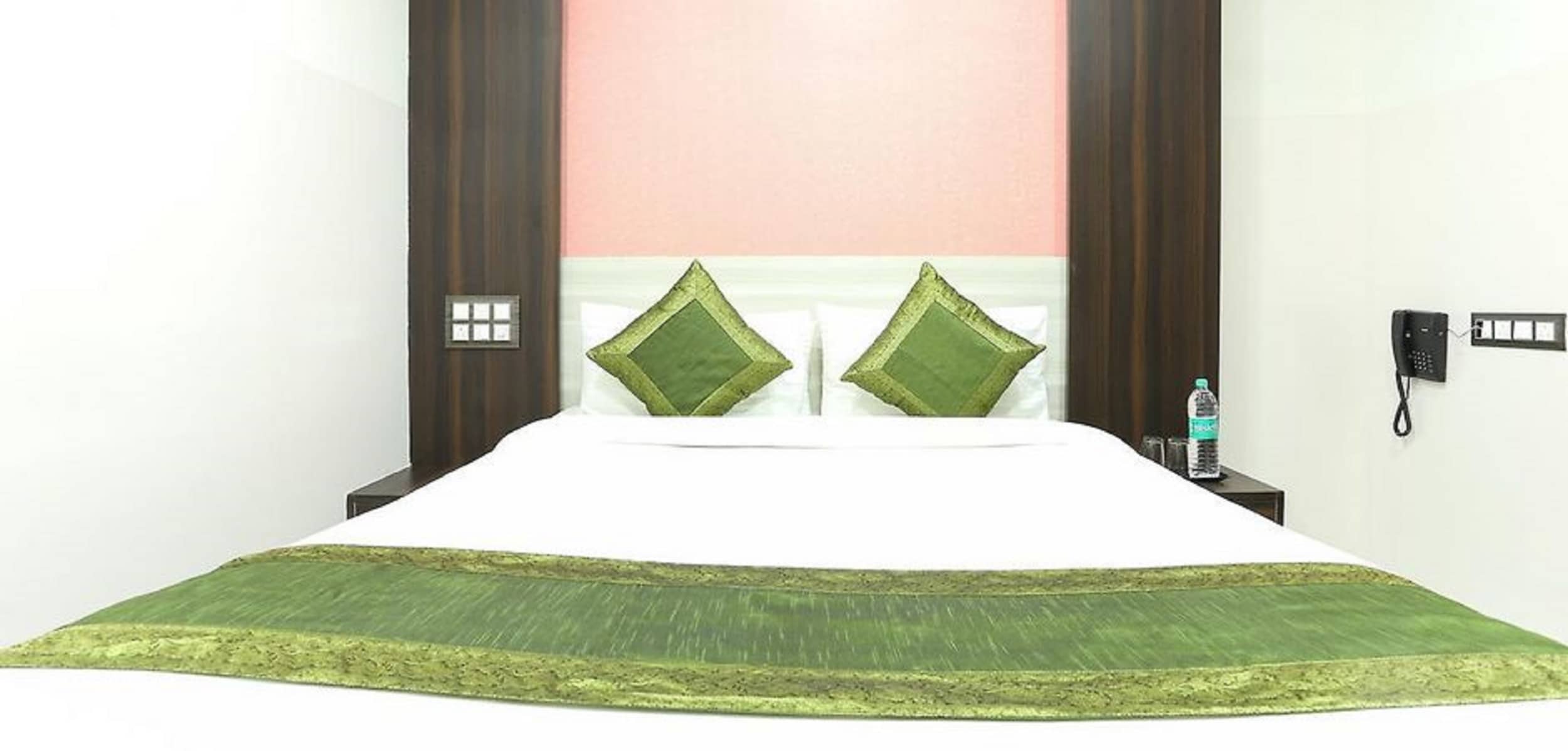 Hotel Habitat Comforts - Tap to explore photos