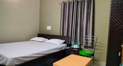Hotel Meghasan Room Type - Ac Deluxe Room