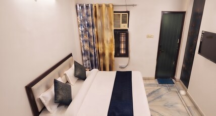 Hotel Velora Inn Room Type - Deluxe Room with Air Conditioning Hotel Velora Inn Room Type - Deluxe Room with Air Conditioning