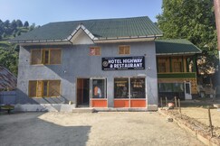 Hotel Highway and Restaurant Daksum