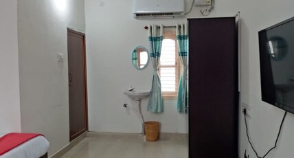 perfect stays Room Type - Non Ac Room