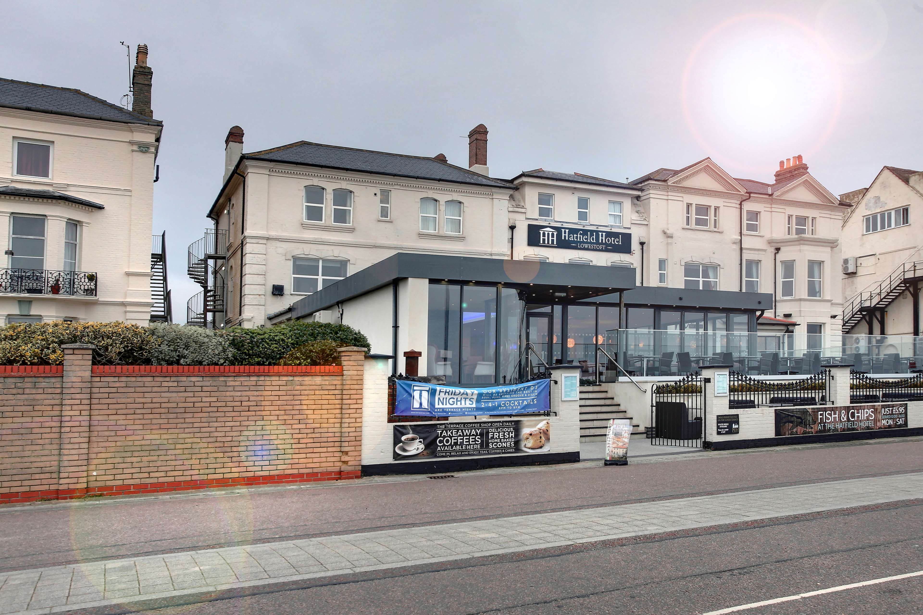 Best Western The Hatfield Hotel - Tap to explore photos