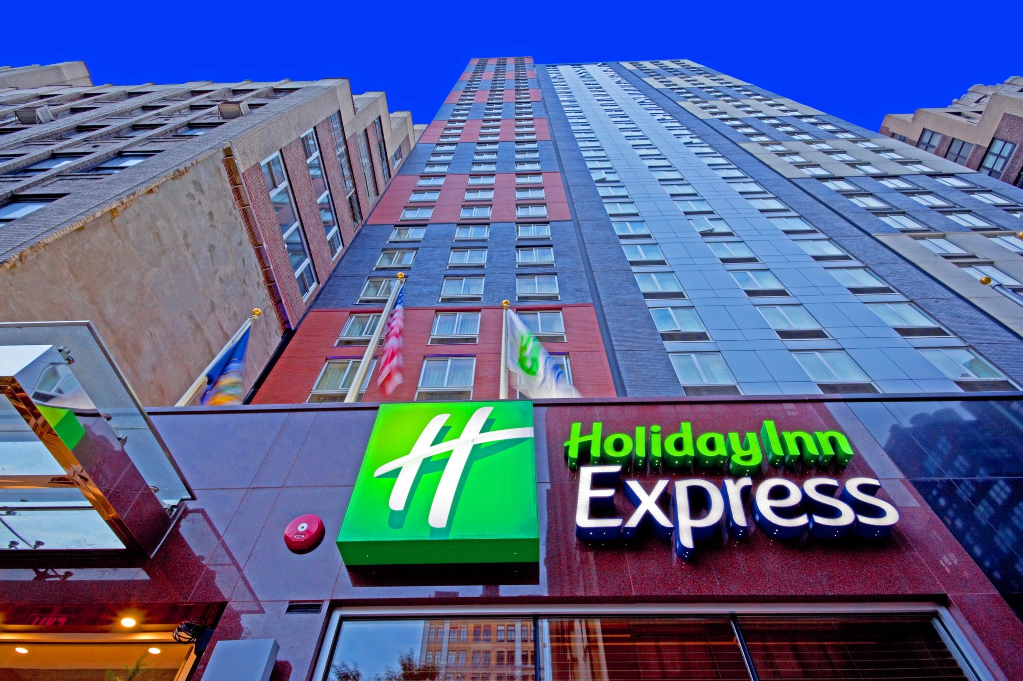 Holiday Inn Express - Times Square - Tap to explore photos