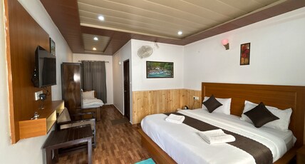 Himalayan View Resort Room Type - Deluxe Room