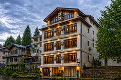 Hotel De Apple (5mins Drive to Dal Lake)
