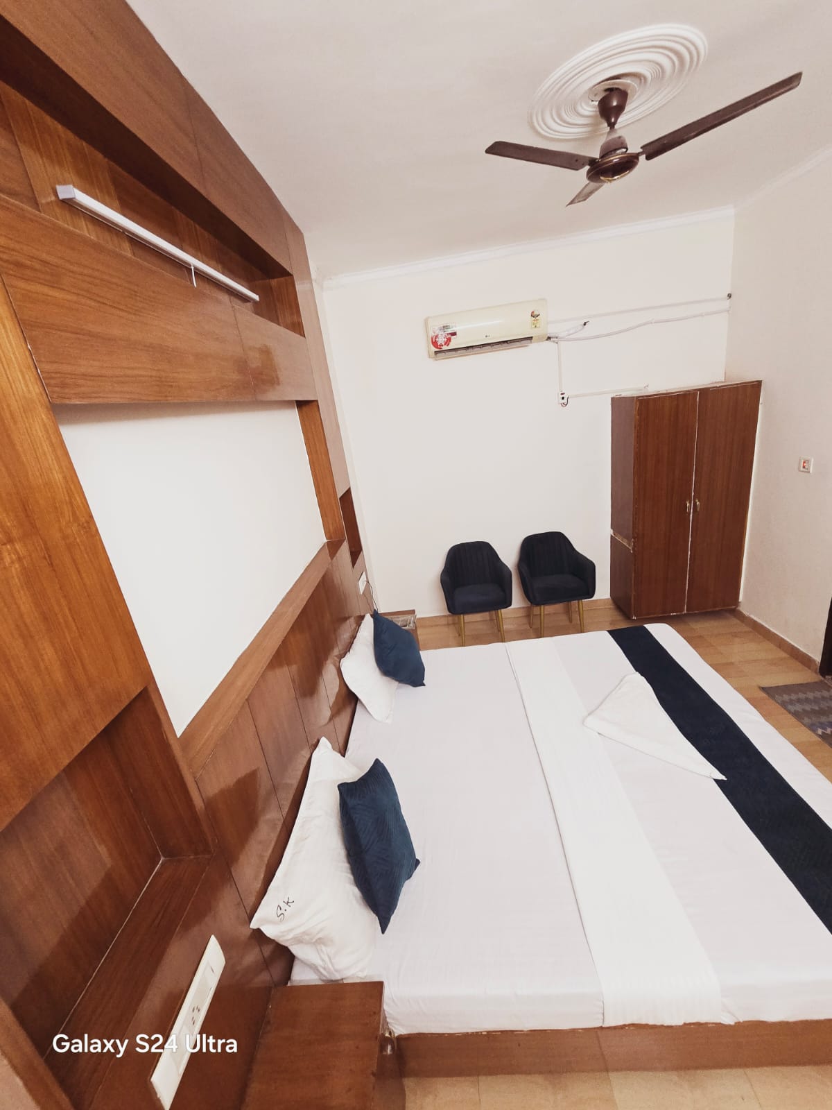 Mohali Hotel - Tap to explore photos