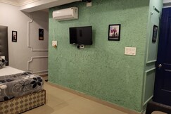 Mannath Stay Inn