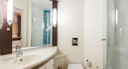 ibis Gaziantep Room Type - Room with 1 double bed equipped with the new bedding ibis Gaziantep Room Type - Room with 1 double bed equipped with the new bedding