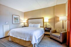 Hampton Inn by Hilton Boston-Norwood