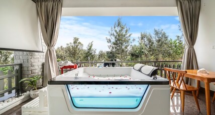 Ohstayz Miami | Jacuzzi Getaway in Bangalore Room Type - Ohstayz Miami | Jacuzzi Getaway in Bangalore