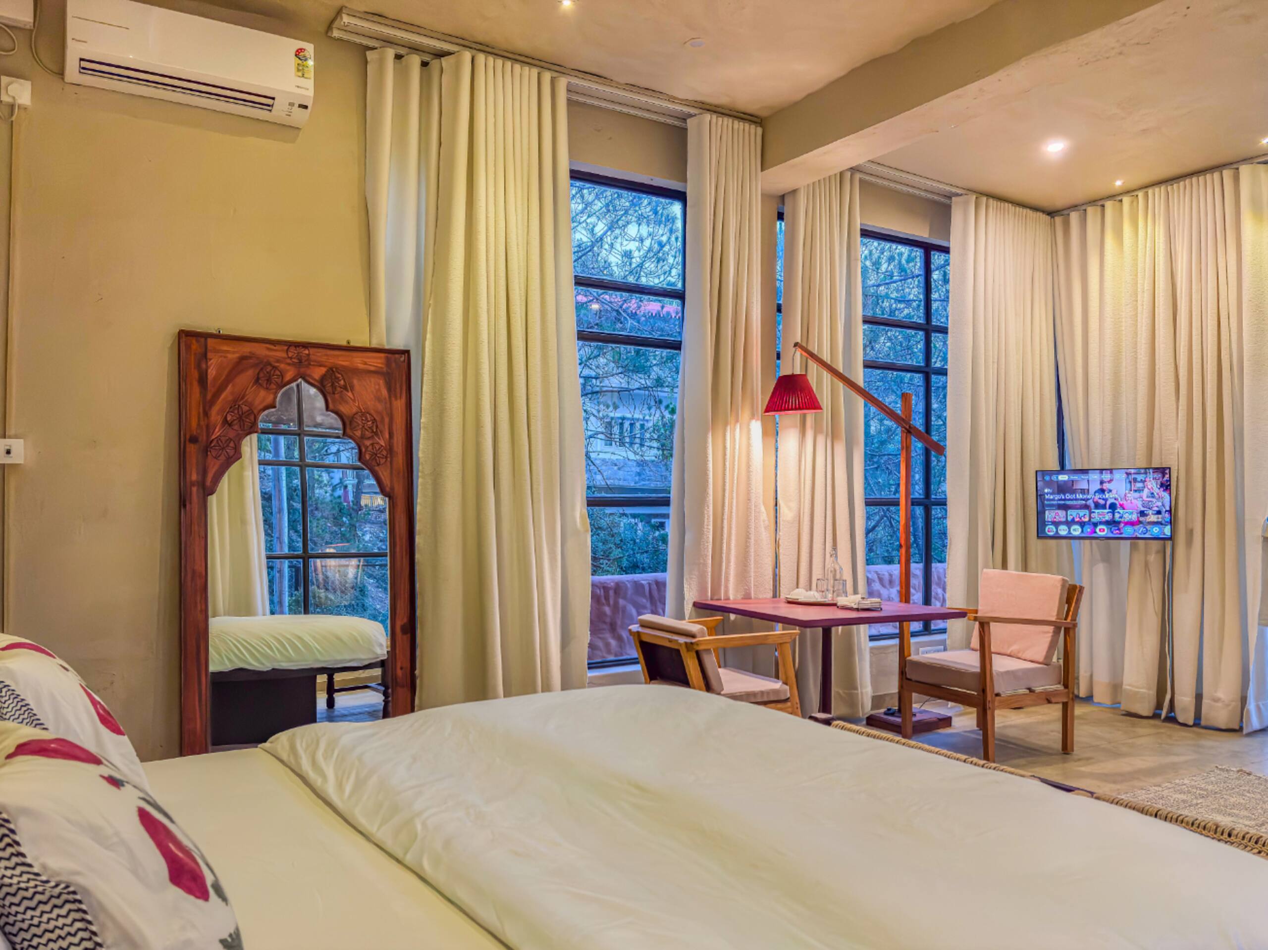 6 Bedroom Villa in Nainital Bhowali - Tap to explore photos