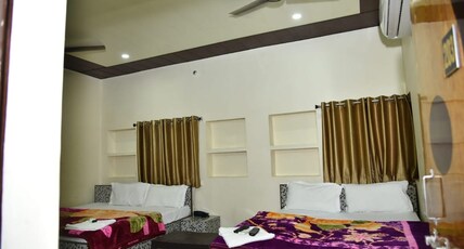 Hotel R D Palace Room Type - Deluxe Family Room