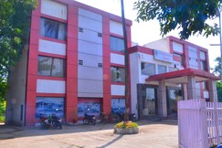 MPT Tourist Motel, Dodi