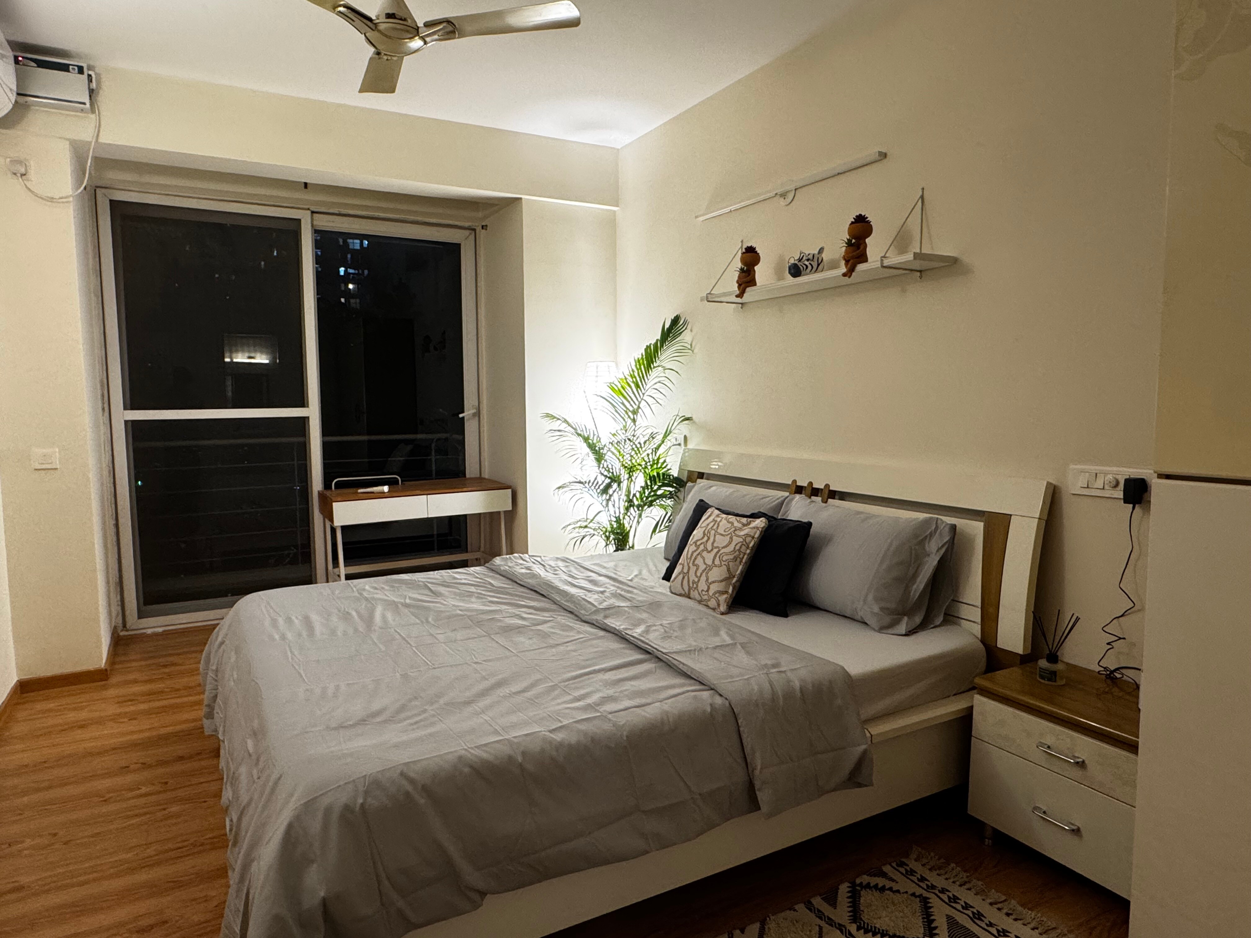 Allys Place | Designer 2bhk w AC - Tap to explore photos