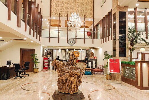 Devashish Hotel