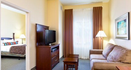 Staybridge Suites MCALLEN Room Type - 1 Queen 1 Bdrm Suite Comm Mobil Access