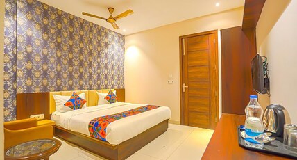 FabHotel Prime Empire Room Type - Deluxe Room FabHotel Prime Empire Room Type - Deluxe Room