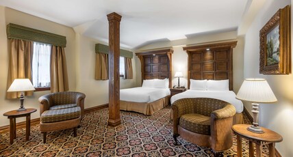 Best Western PREMIER Mariemont Inn Room Type - 2 Queen Beds, Non-Smoking, Fireplace, Work Desk, Refrigerator, Tempurpedic Bed, Wi-Fi Best Western PREMIER Mariemont Inn Room Type - 2 Queen Beds, Non-Smoking, Fireplace, Work Desk, Refrigerator, Tempurpedic Bed, Wi-Fi