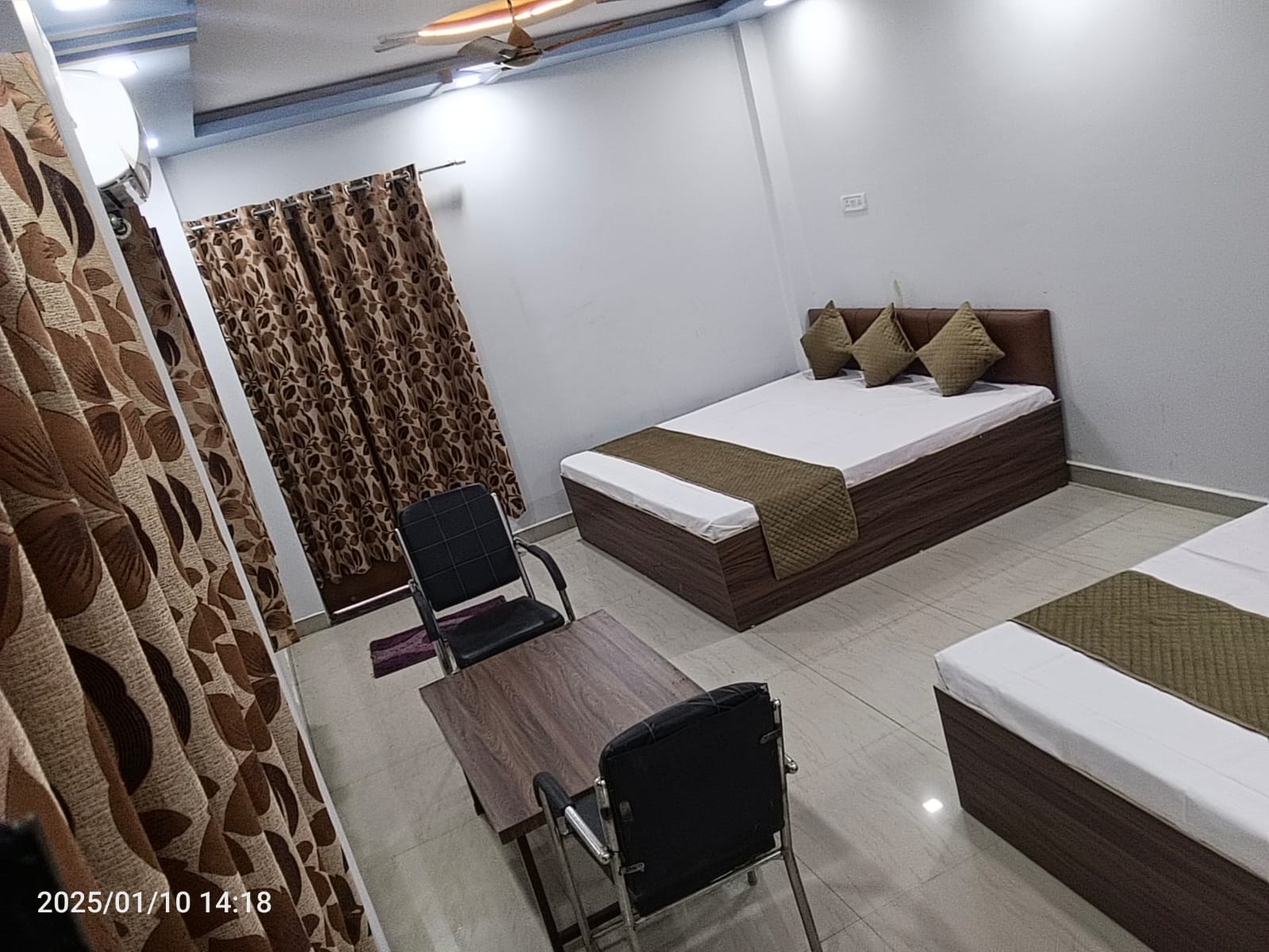 Saraswati Home Stay - Tap to explore photos
