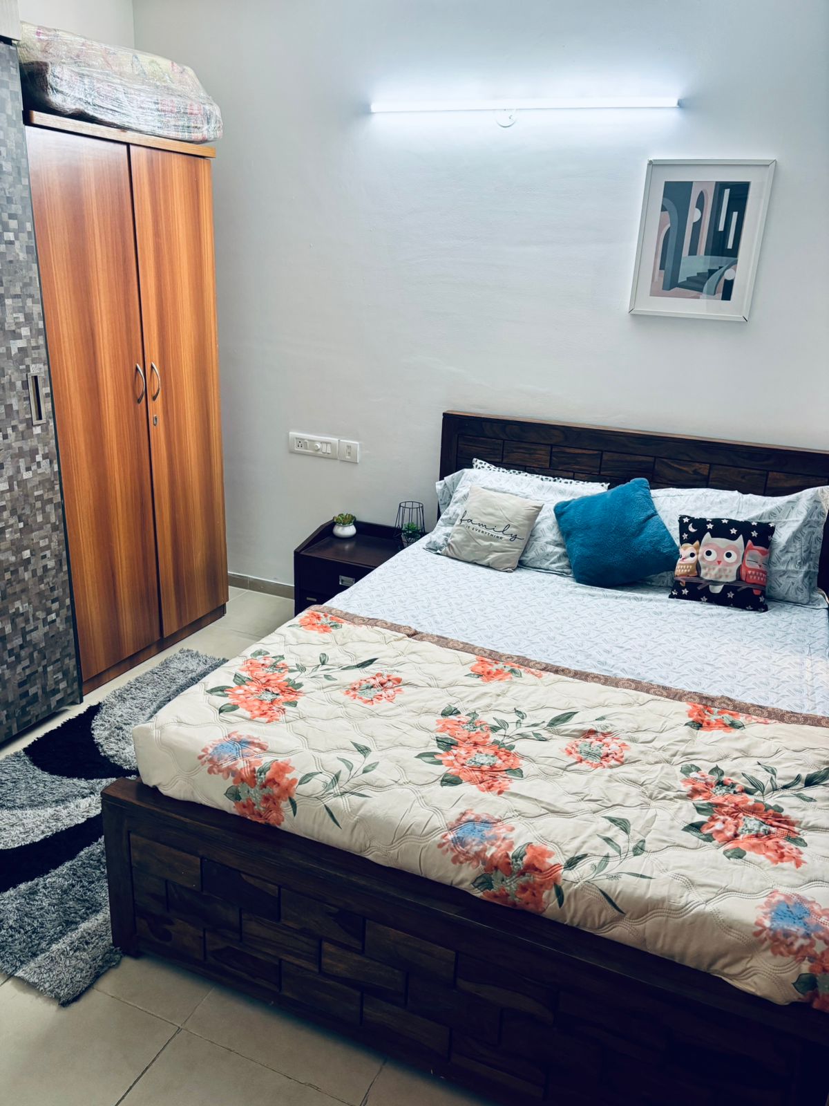 Classy 2.5bhk in Bhartiya City By Aizah Hospitality - Tap to explore photos
