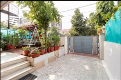 1 BR Cozy Stay Near Old City w Restaurant