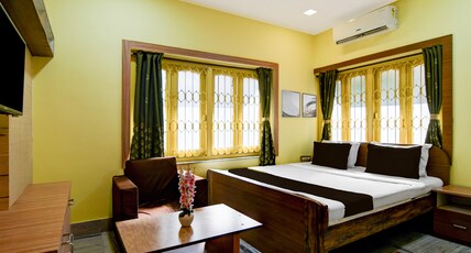 Hotel O Three Sixty Five Inn Guest House Room Type - Classic