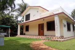 Tushar bunglow, Mango village