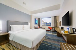 Holiday Inn Express Dalian City Centre