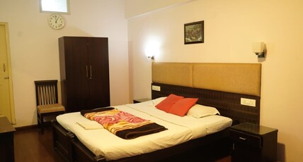 Hotel Selvaganapathys Nest Room Type - Standard Room